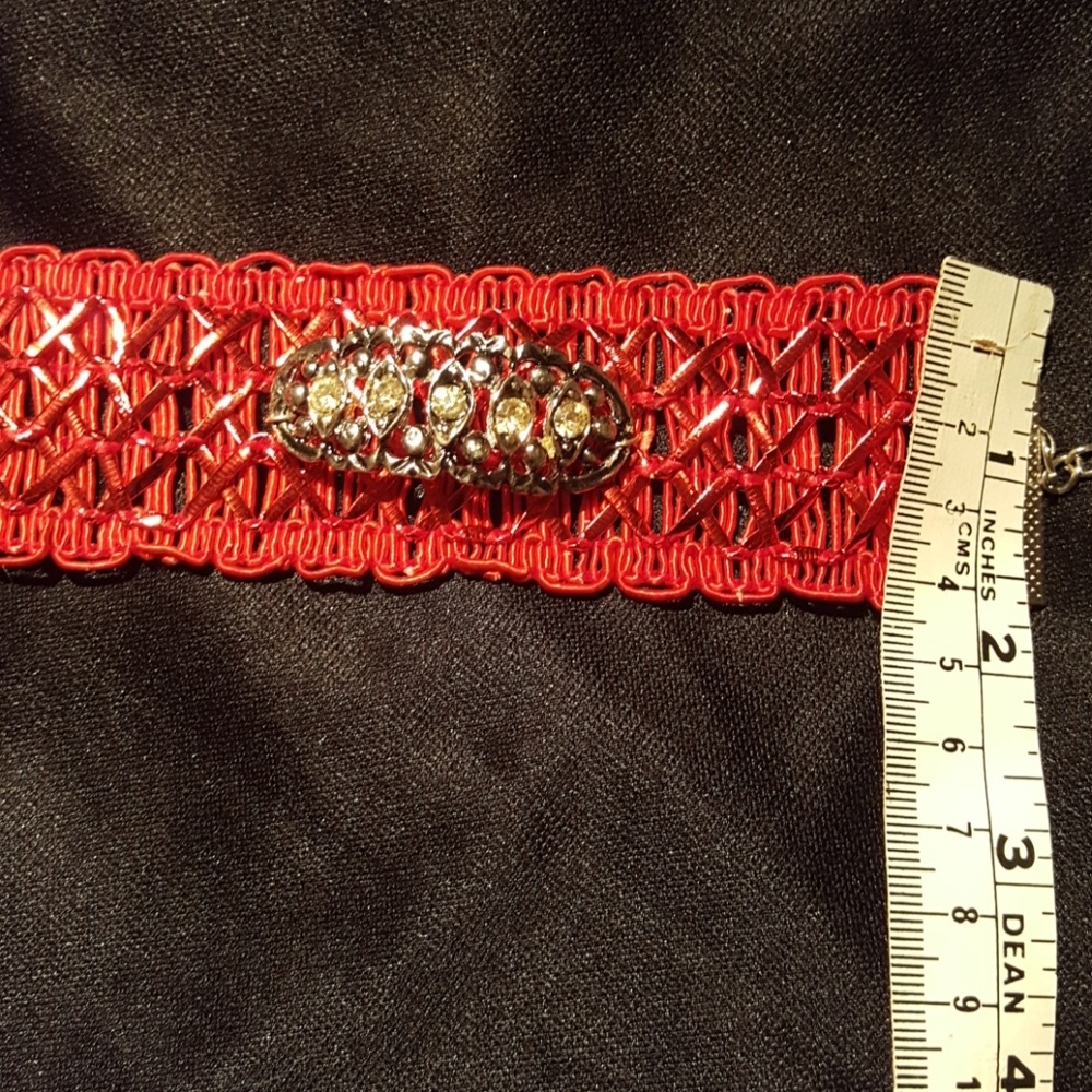 Vintage Buckle Bracelet - Picture 4 of 5